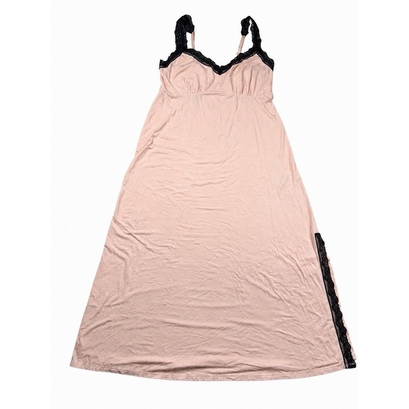 Soma Other - Soma Women's Lace Trimmed V Neck Slip Dress Nightgown Blush Peach Pink Sz S